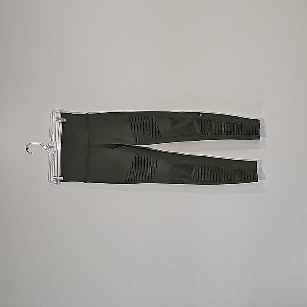 Womens alo olive high waisted moto leggings ( Medium)